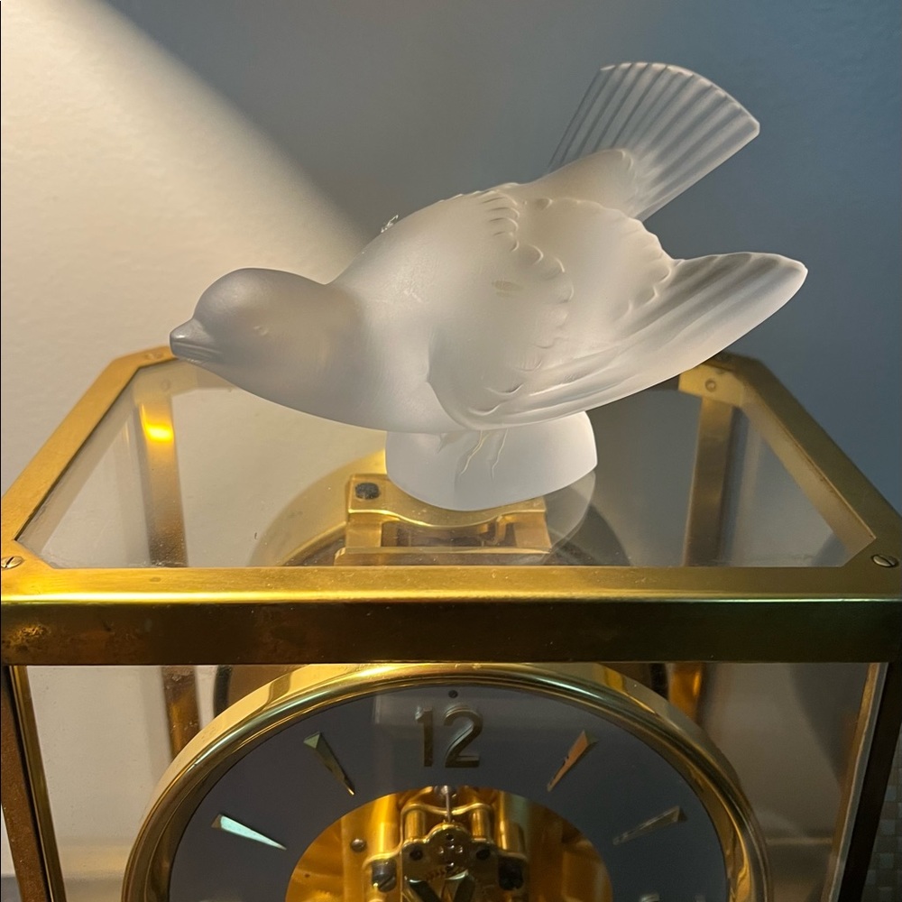 LALIQUE - Frosted Crystal Sparrow with wings and head out